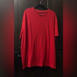 🌼Red Short-Sleeve T-Shirt EUC